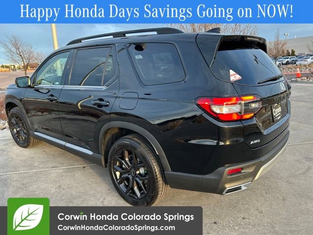 New 2025 Honda Pilot Touring image 11