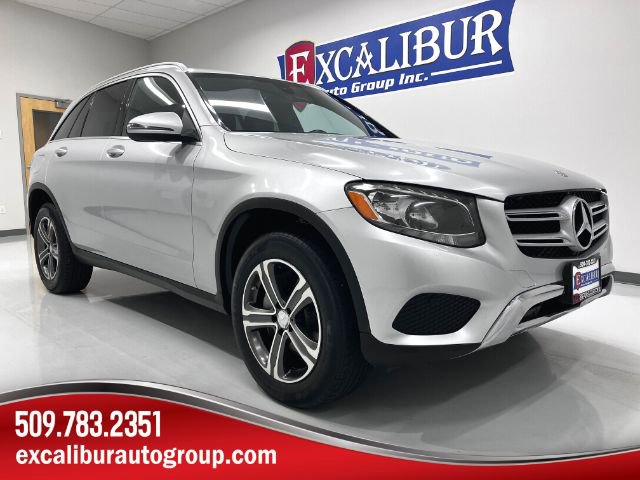 Used 2017 Mercedes-Benz GLC 300 4MATIC image 1