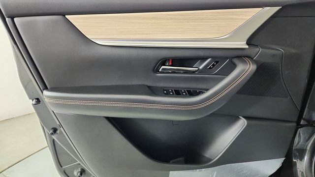 New 2026 MAZDA CX-90 Plug-In Hybrid w/ Preferred AWD/4WD image 9