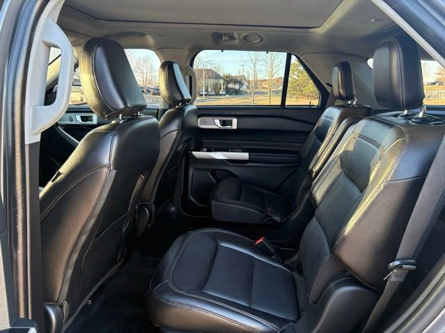 Used 2021 Ford Explorer Limited w/ Hybrid Equipment Group 310A image 18