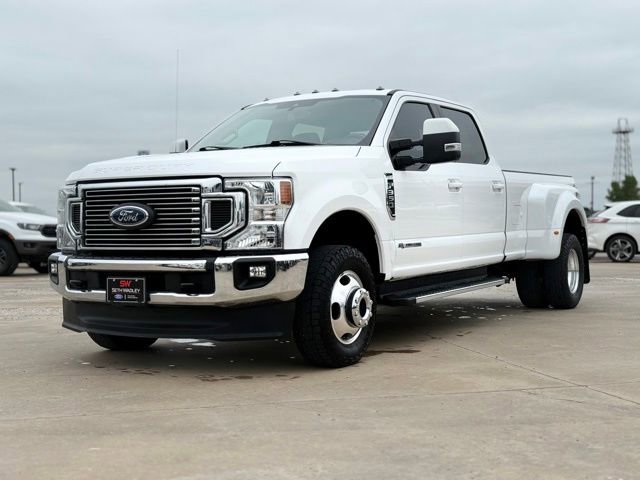 Used 2020 Ford F350 Lariat w/ Lariat Value Package AWD/4WD image 4