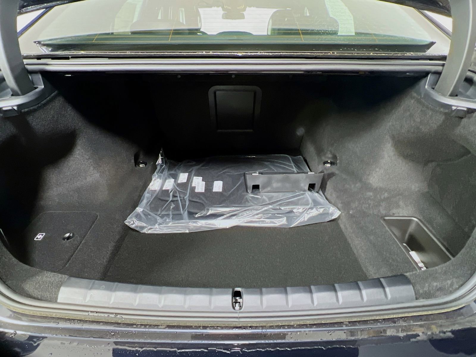 New 2025 BMW 760i xDrive image 30