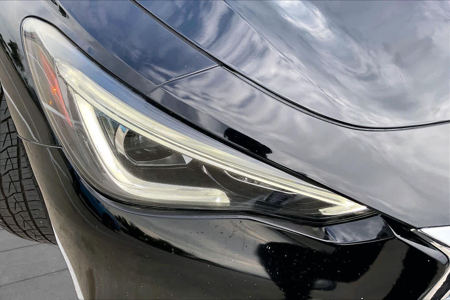Used 2019 INFINITI Q60 3.0t Luxe AWD/4WD image 25