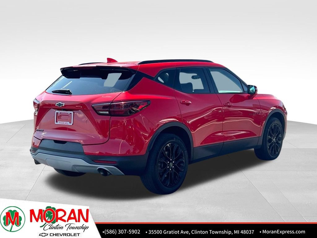 Certified 2024 Chevrolet Blazer LT w/ LPO, Black Grille Bar Package FWD image 6