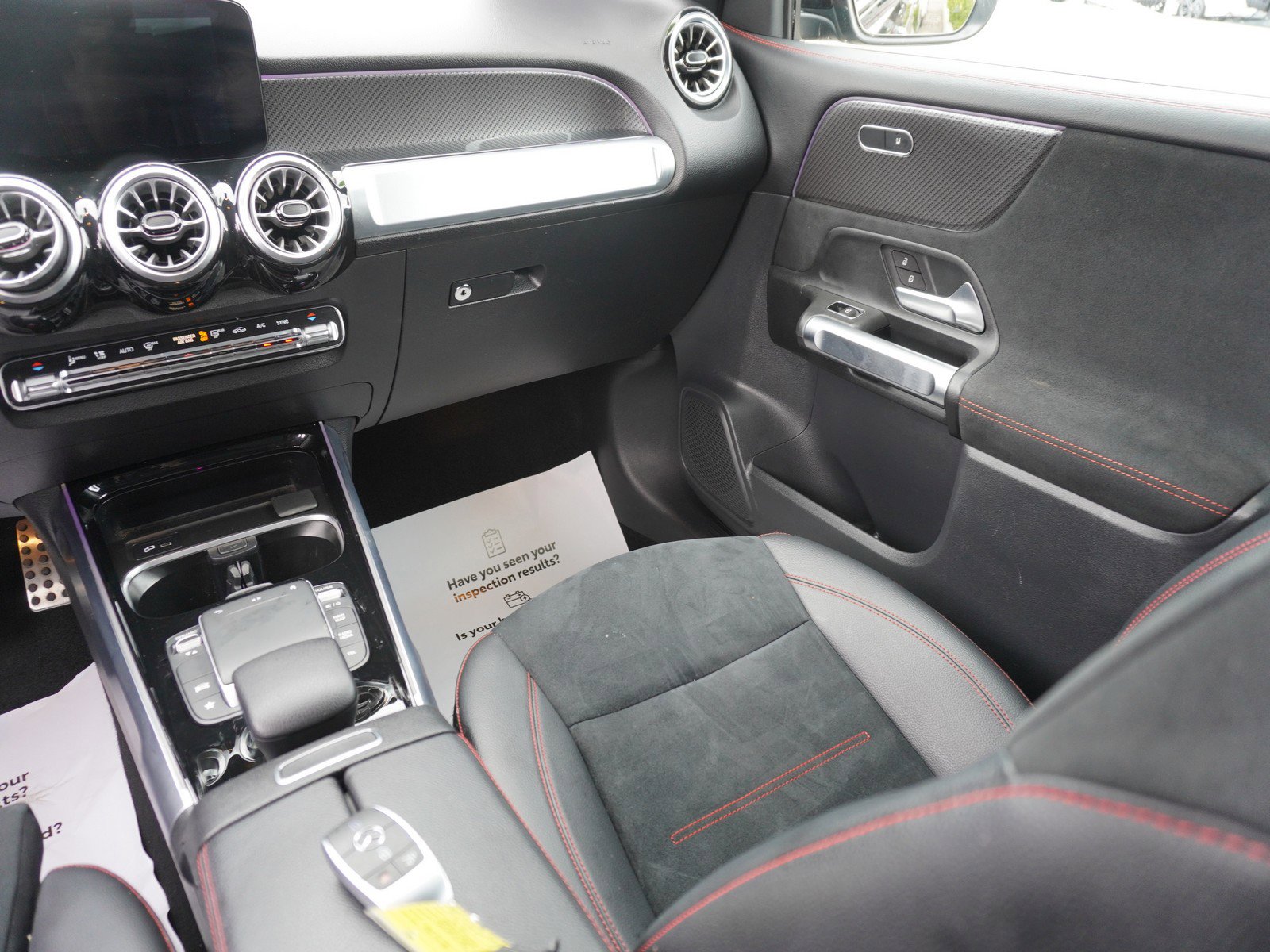 Used 2022 Mercedes-Benz GLB 250 4MATIC image 18