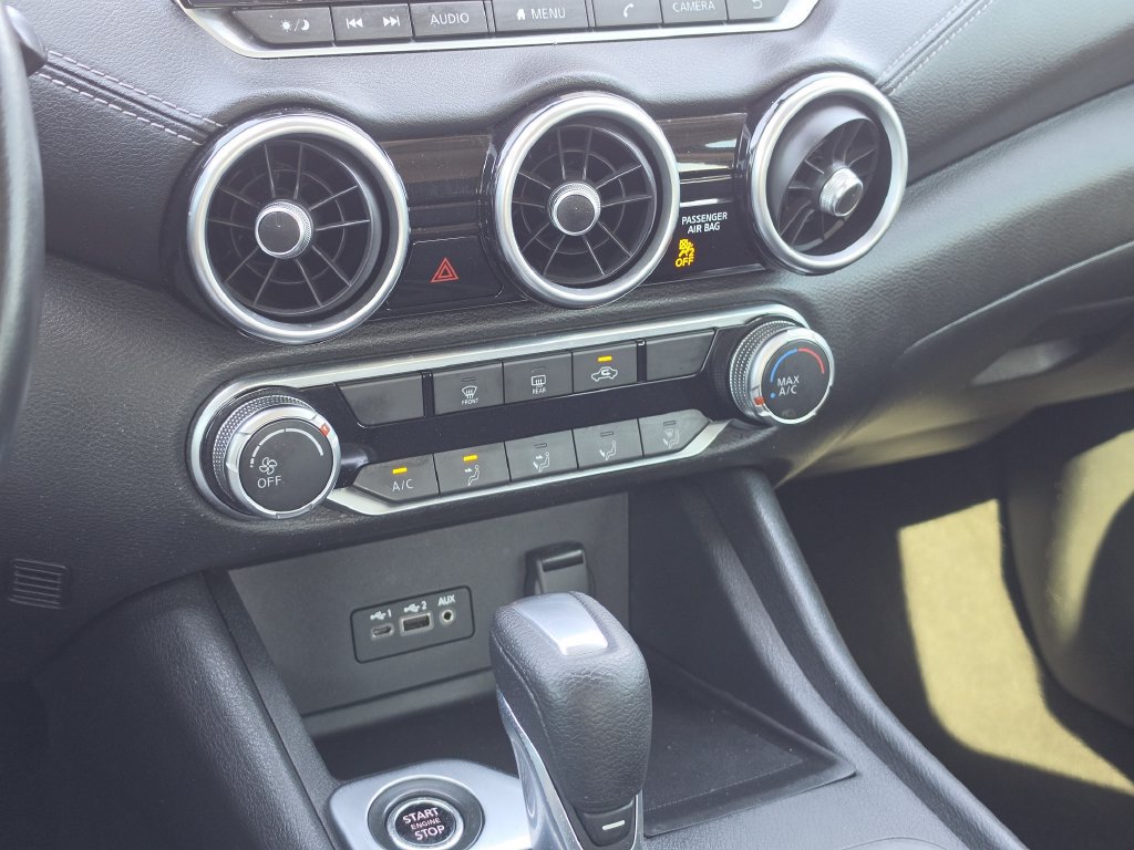 Certified 2022 Nissan Sentra SV FWD image 16