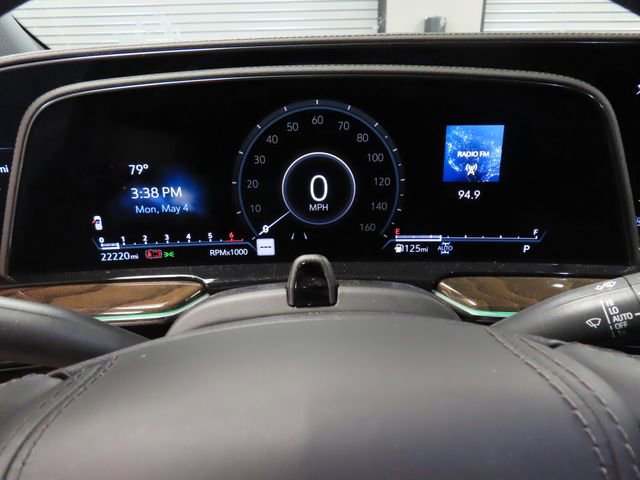 Certified 2024 Cadillac Escalade ESV Sport Platinum AWD/4WD image 22