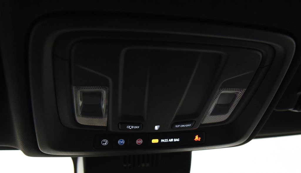 Used 2023 GMC Sierra 1500 SLE AWD/4WD image 32