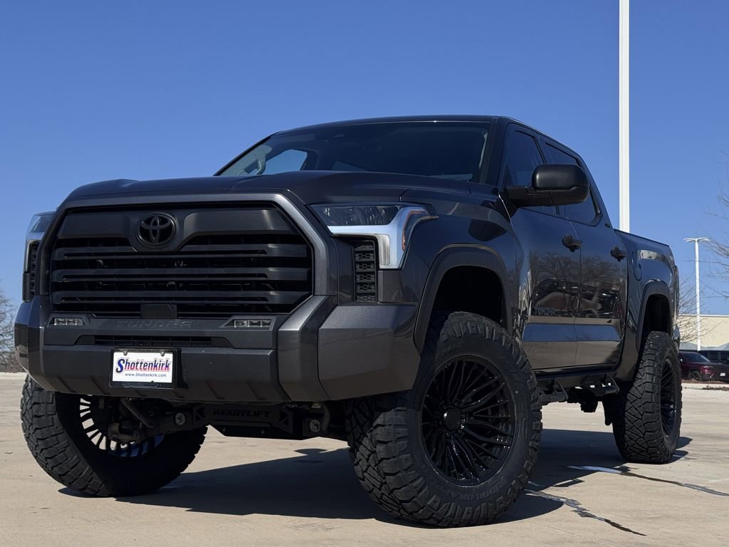 Used 2023 Toyota Tundra SR5 AWD/4WD image 2