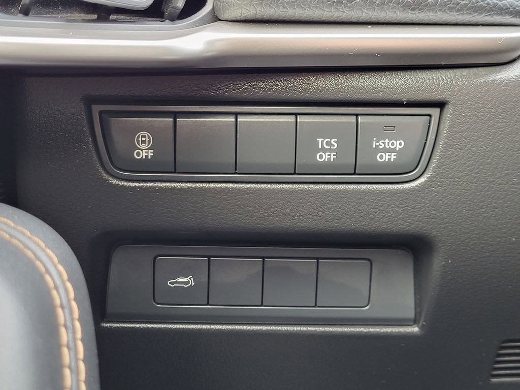 Used 2024 MAZDA CX-90 3.3 Turbo w/ Preferred Plus image 12