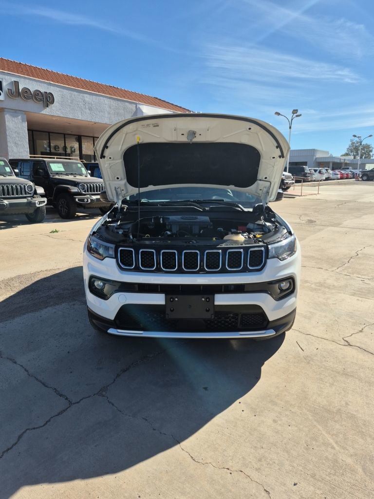 Used 2024 Jeep Compass Limited AWD/4WD image 56