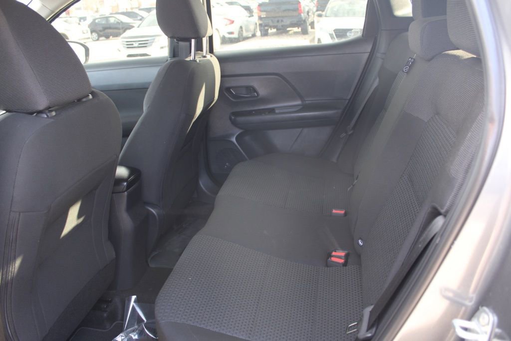 Used 2025 Nissan Kicks S image 23