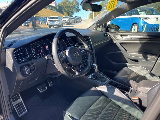 Used 2018 Volkswagen Golf R 4-Door image 6