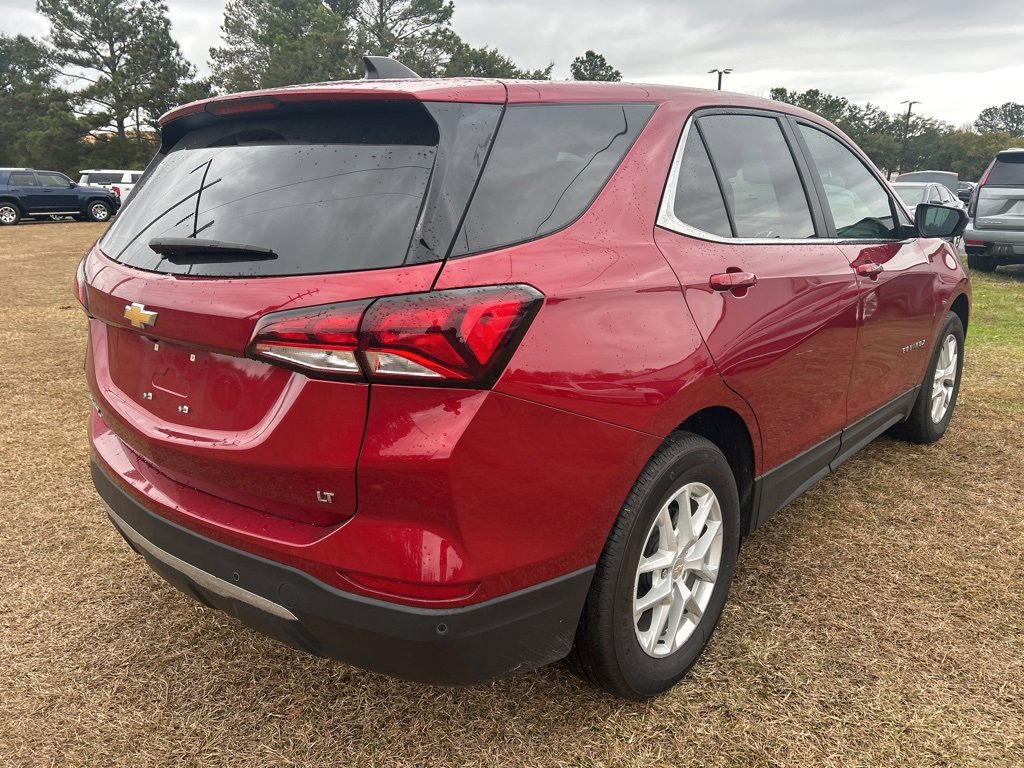 Used 2024 Chevrolet Equinox LT image 6