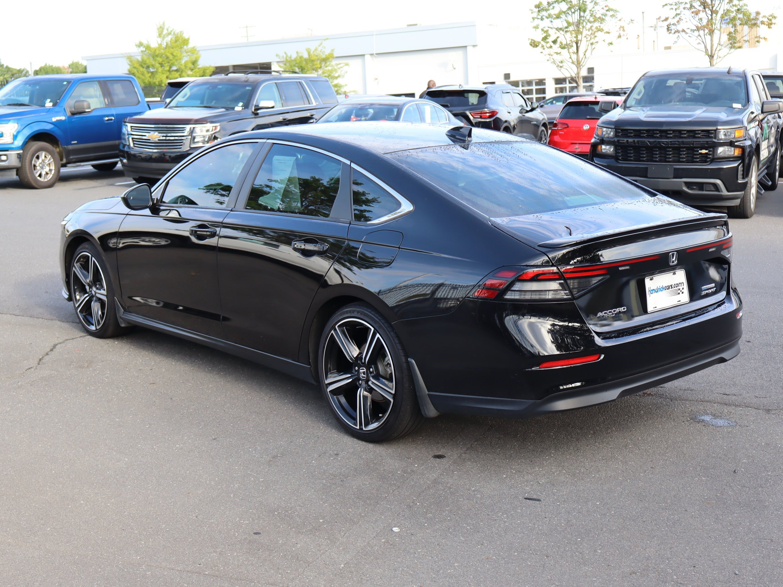 Used 2025 Honda Accord Sport image 8