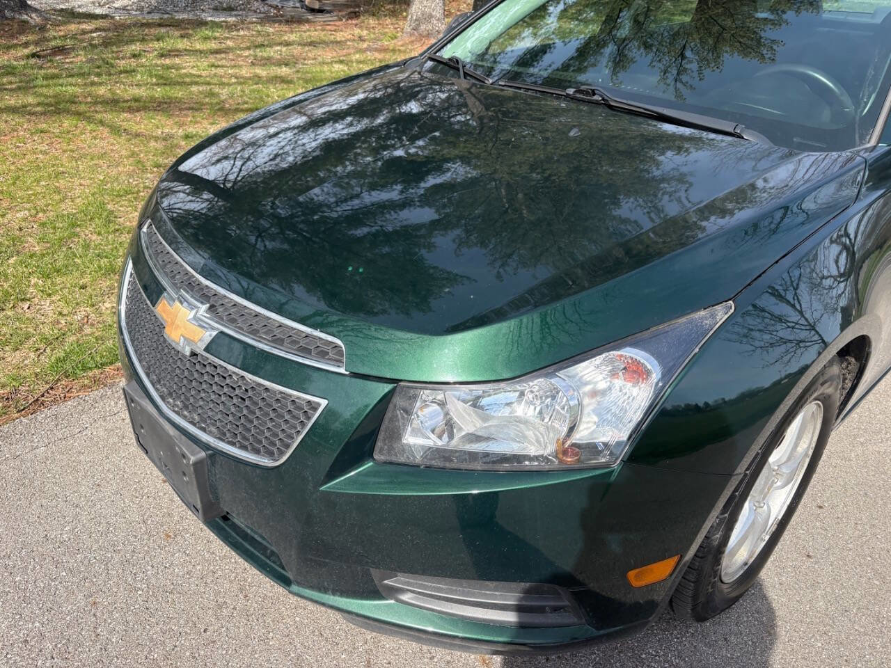 Used 2014 Chevrolet Cruze LT image 12