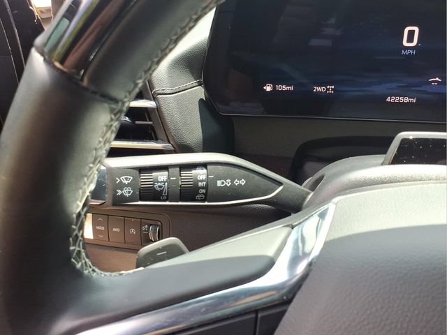 Used 2024 Chevrolet Traverse Z71 w/ Enhanced Driving Package AWD/4WD image 23