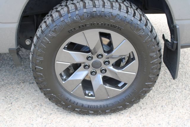 Used 2023 Ford F150 Lightning Lariat w/ Equipment Group 511A High AWD/4WD image 13