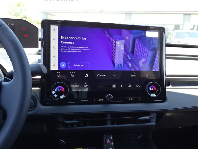 New 2026 Toyota C-HR AWD/4WD image 19