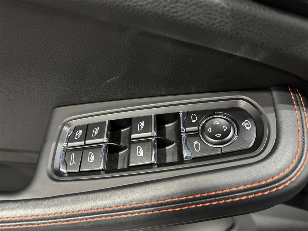 Used 2023 Porsche Macan GTS image 18