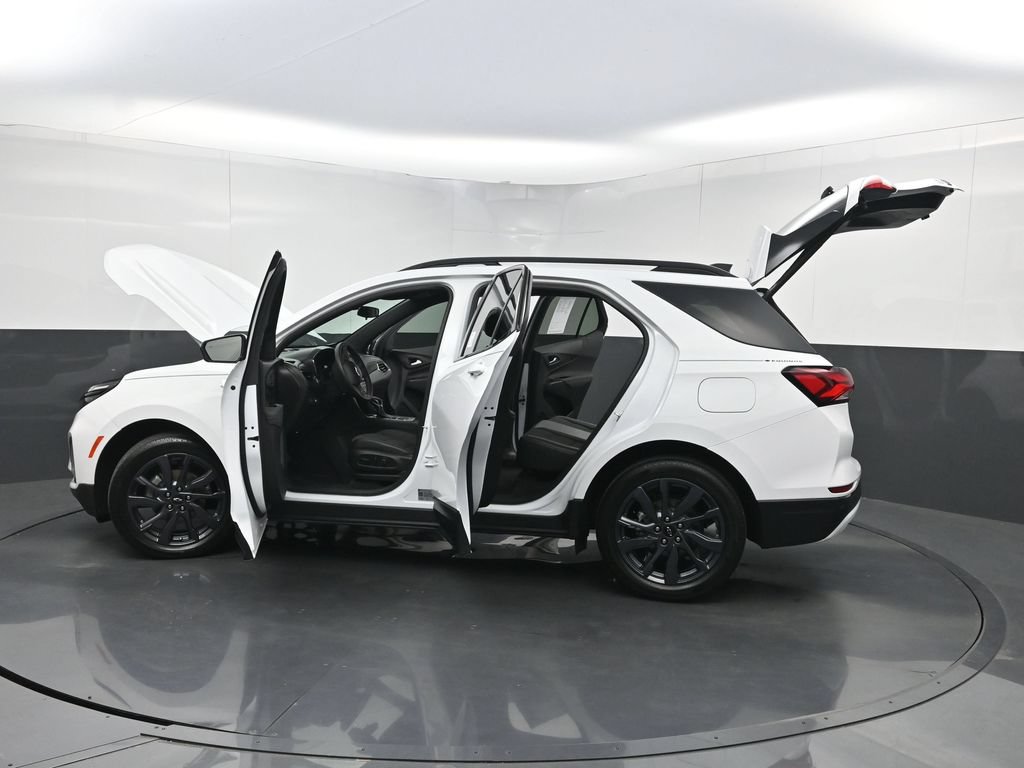 Used 2024 Chevrolet Equinox RS FWD image 34
