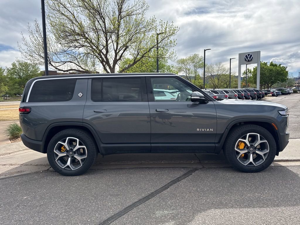 Used 2024 Rivian R1S Adventure AWD/4WD image 6