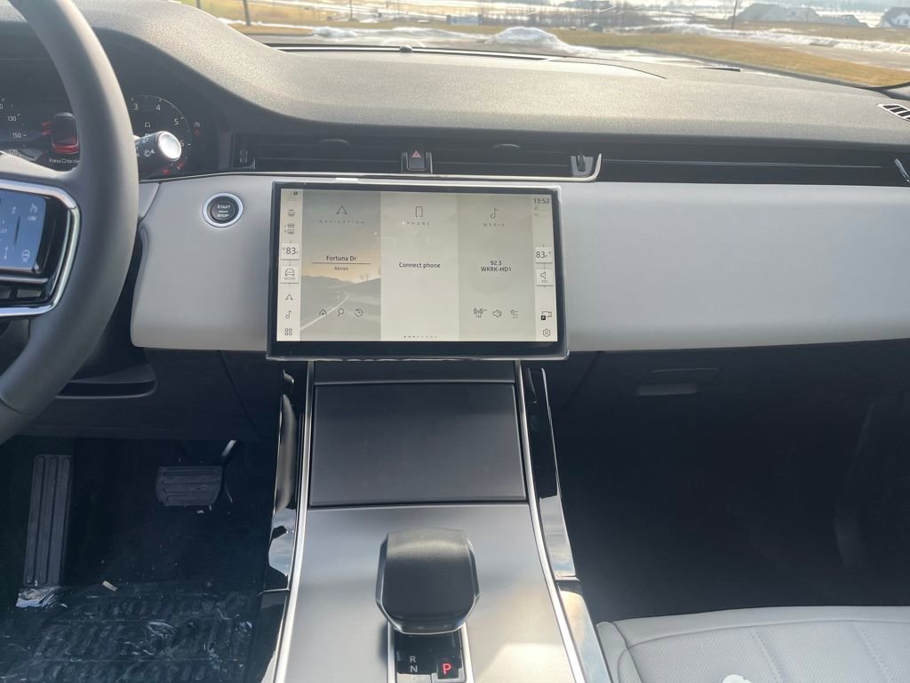 New 2026 Land Rover Range Rover Evoque S image 16