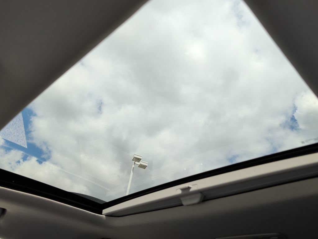 Used 2020 GMC Acadia SLT w/ LPO, Floor Liner Package AWD/4WD image 46