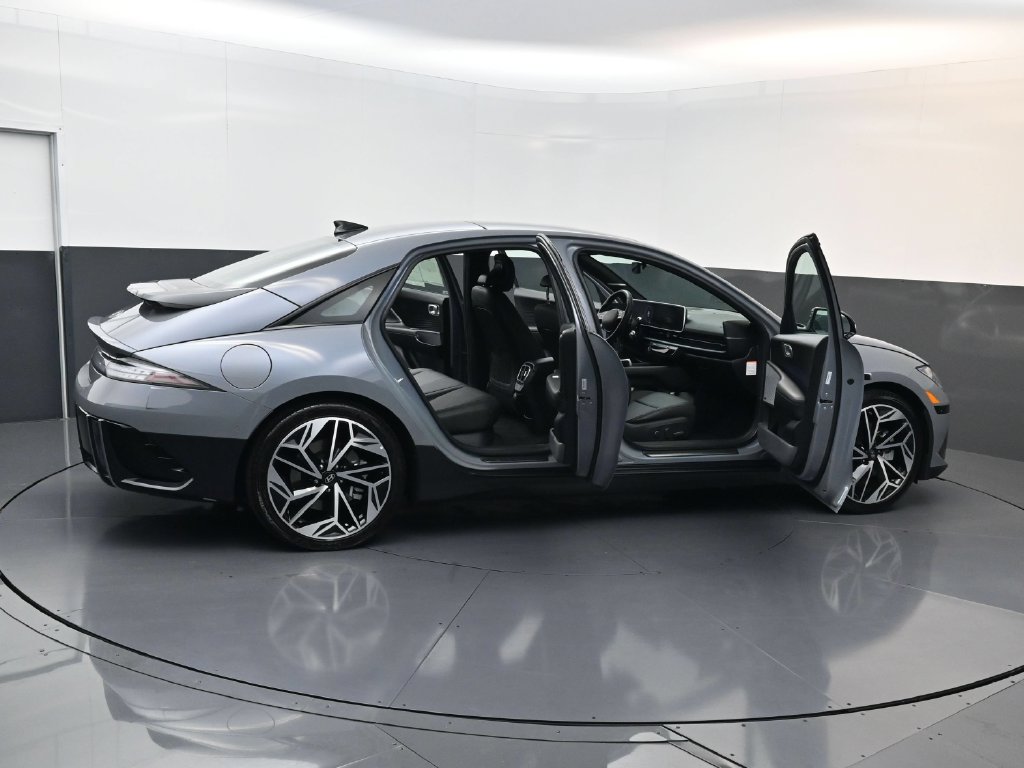 Certified 2023 Hyundai Ioniq 6 Limited RWD image 30
