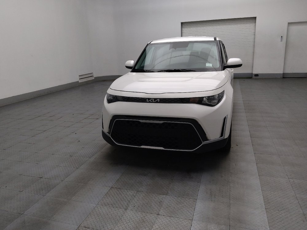 Used 2025 Kia Soul LX image 15