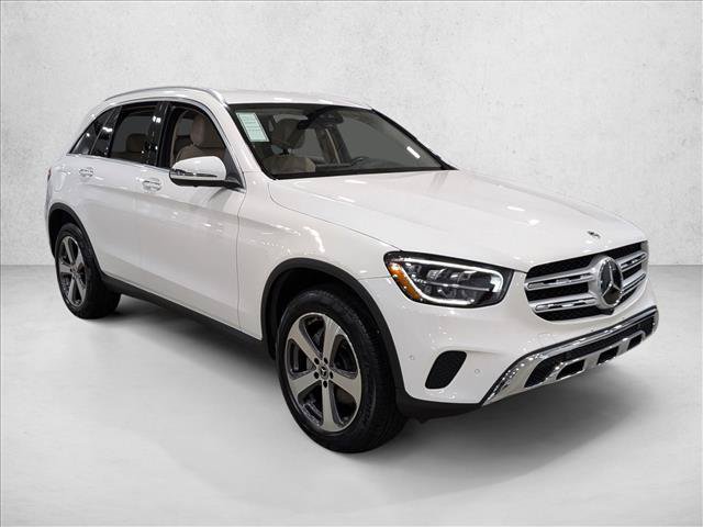Used 2022 Mercedes-Benz GLC 300 4MATIC w/ Premium Package Lite image 3