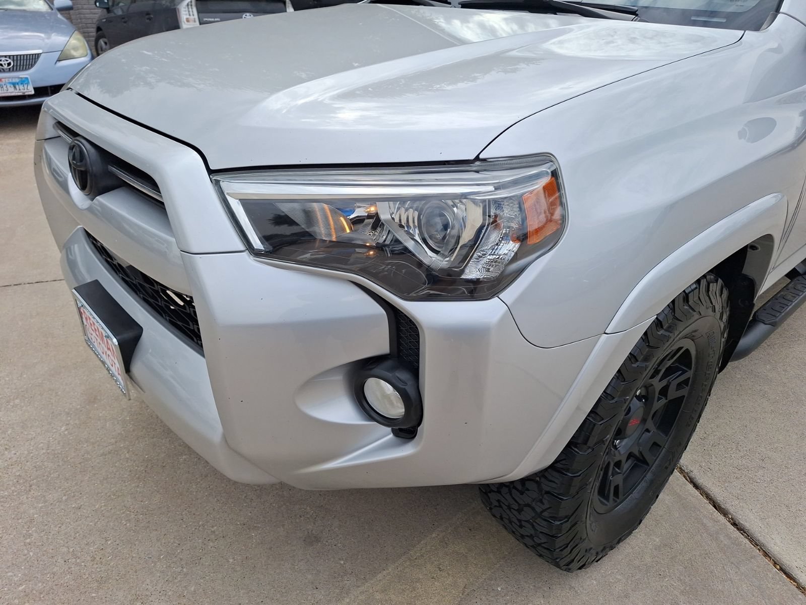 Used 2020 Toyota 4Runner SR5 Premium RWD image 10