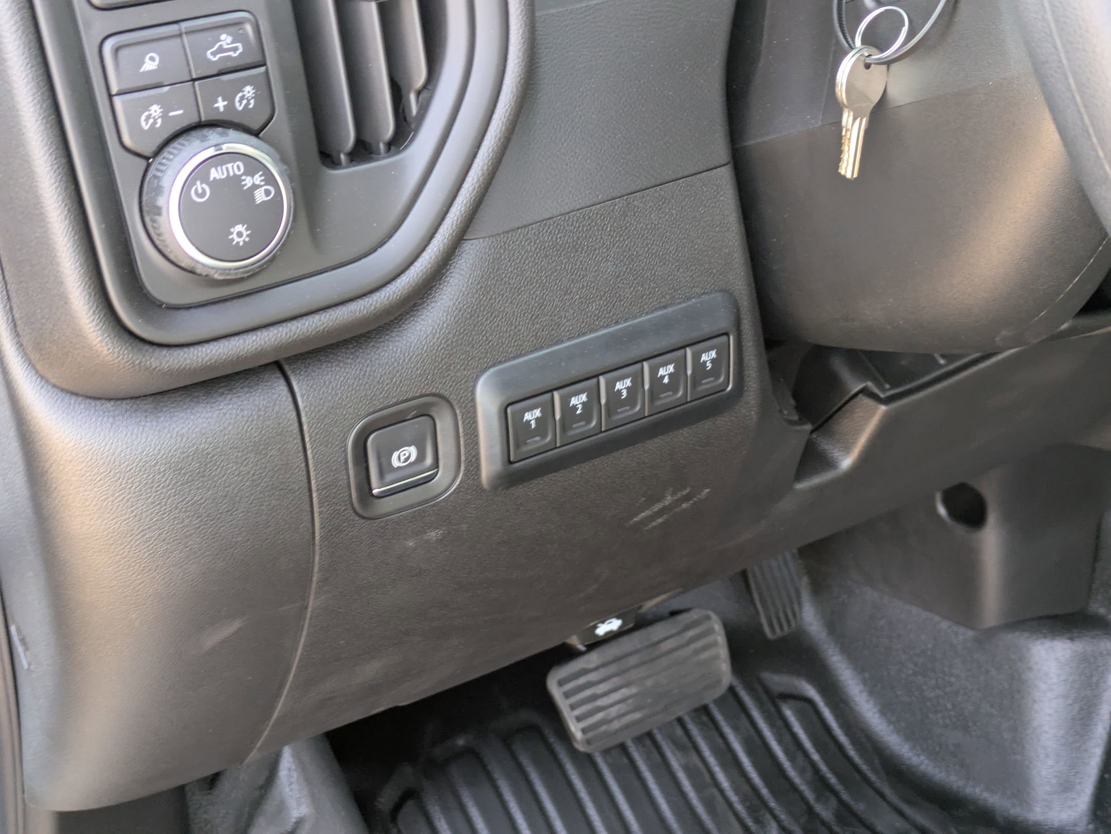 New 2025 Chevrolet Silverado 3500 W/T w/ WT Convenience Package image 45