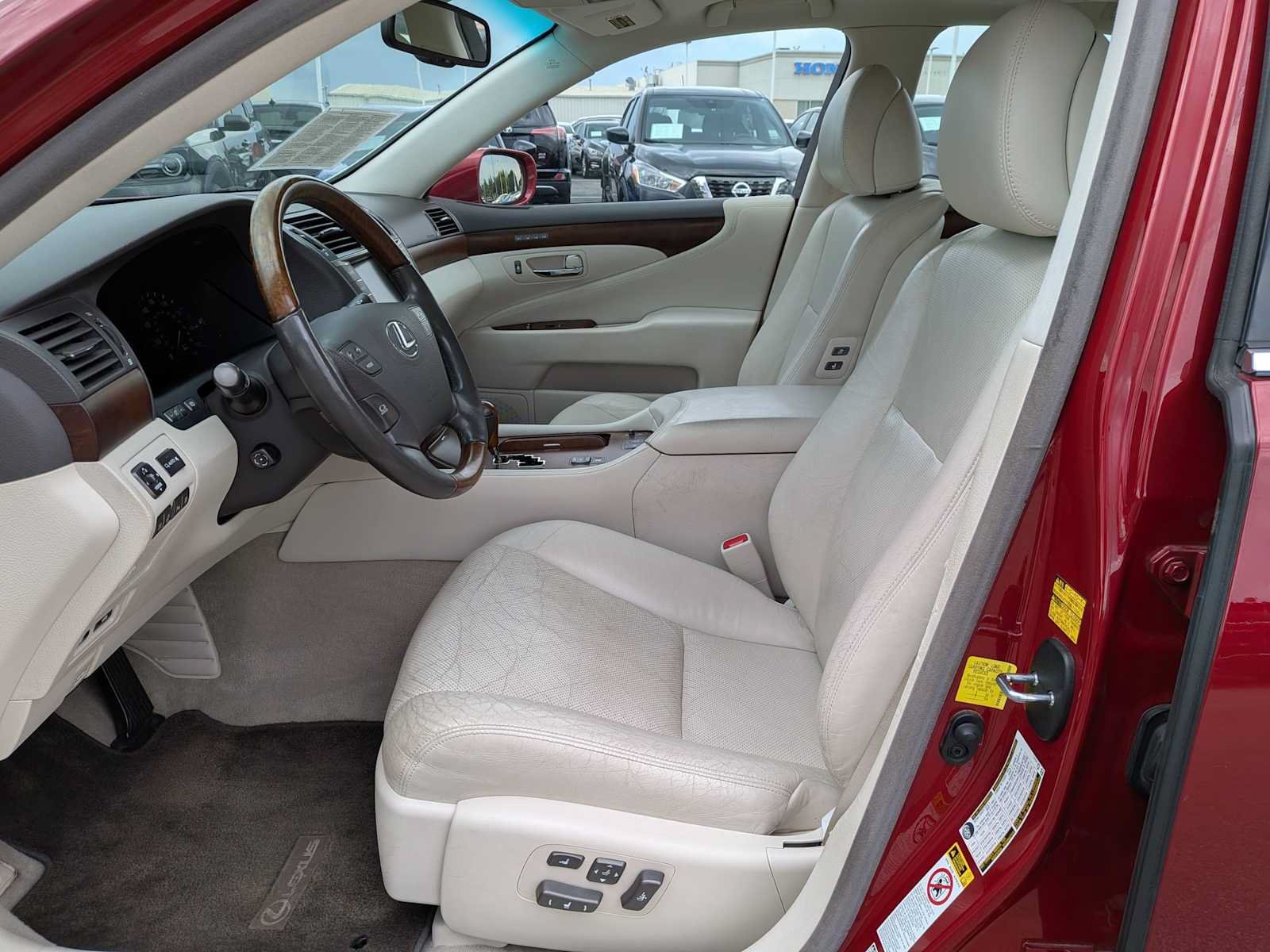 Used 2012 Lexus LS 460 AWD w/ Luxury Value Edition image 14