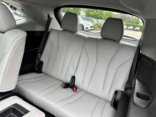 New 2026 Acura MDX w/ Technology Package FWD image 10