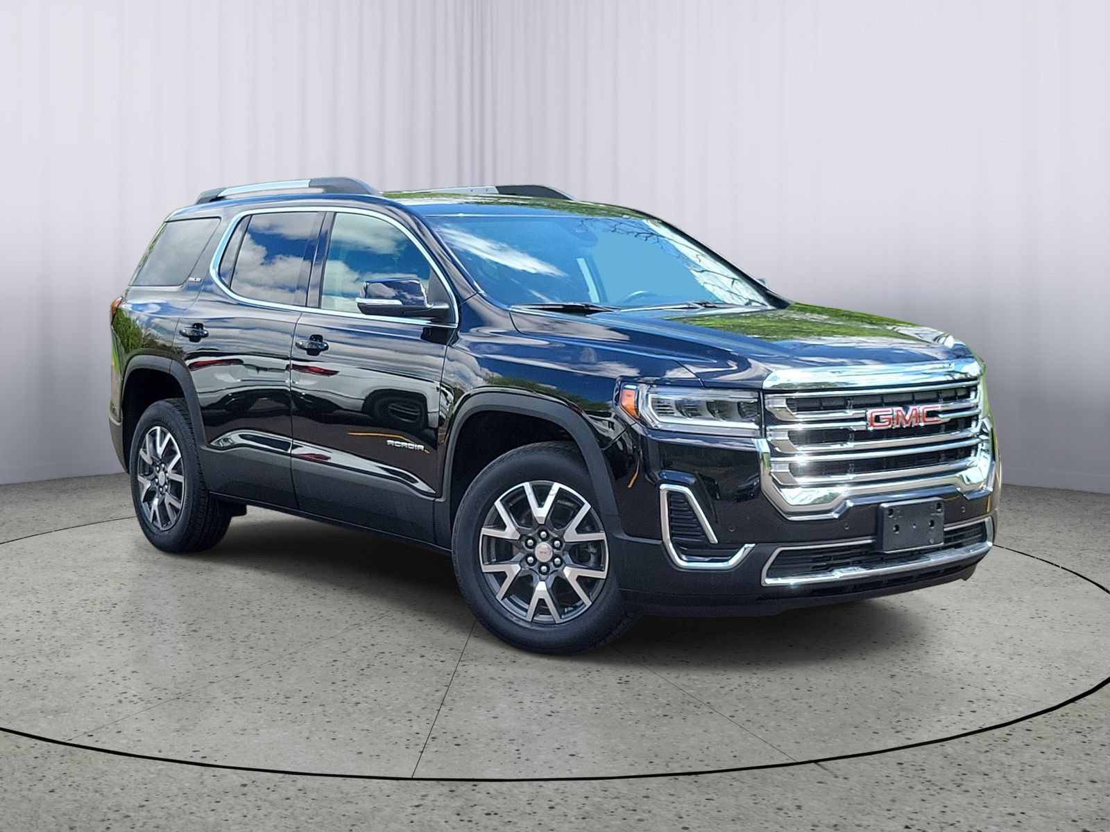 Used 2023 GMC Acadia SLE w/ Driver Convenience Package
