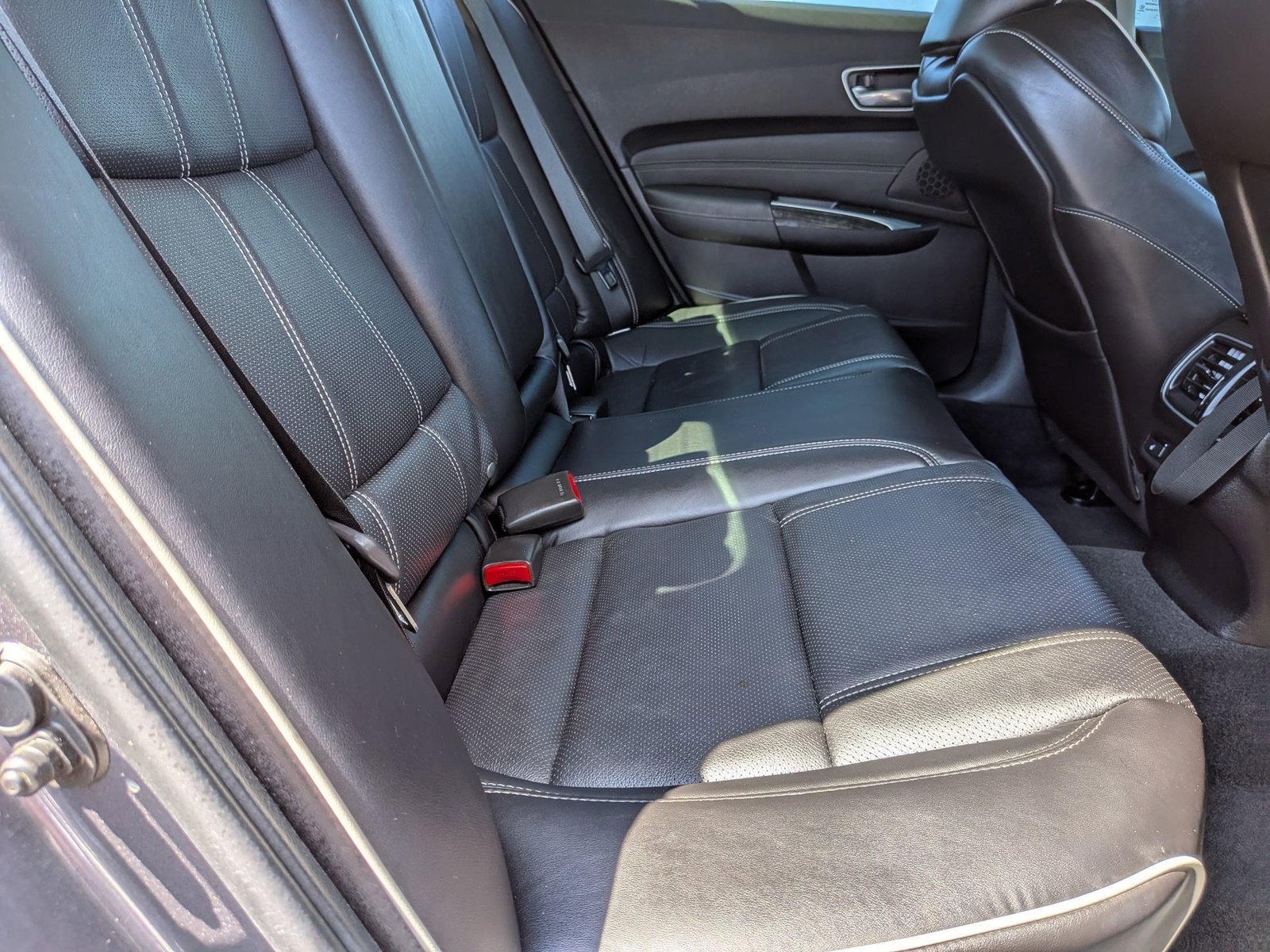 Used 2018 Acura TLX V6 w/ Advance Package FWD image 21