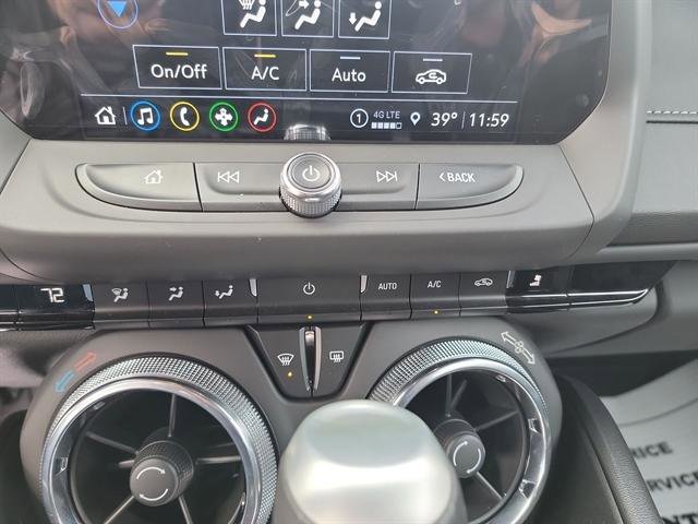 Used 2023 Chevrolet Camaro LT w/ Technology Package image 19