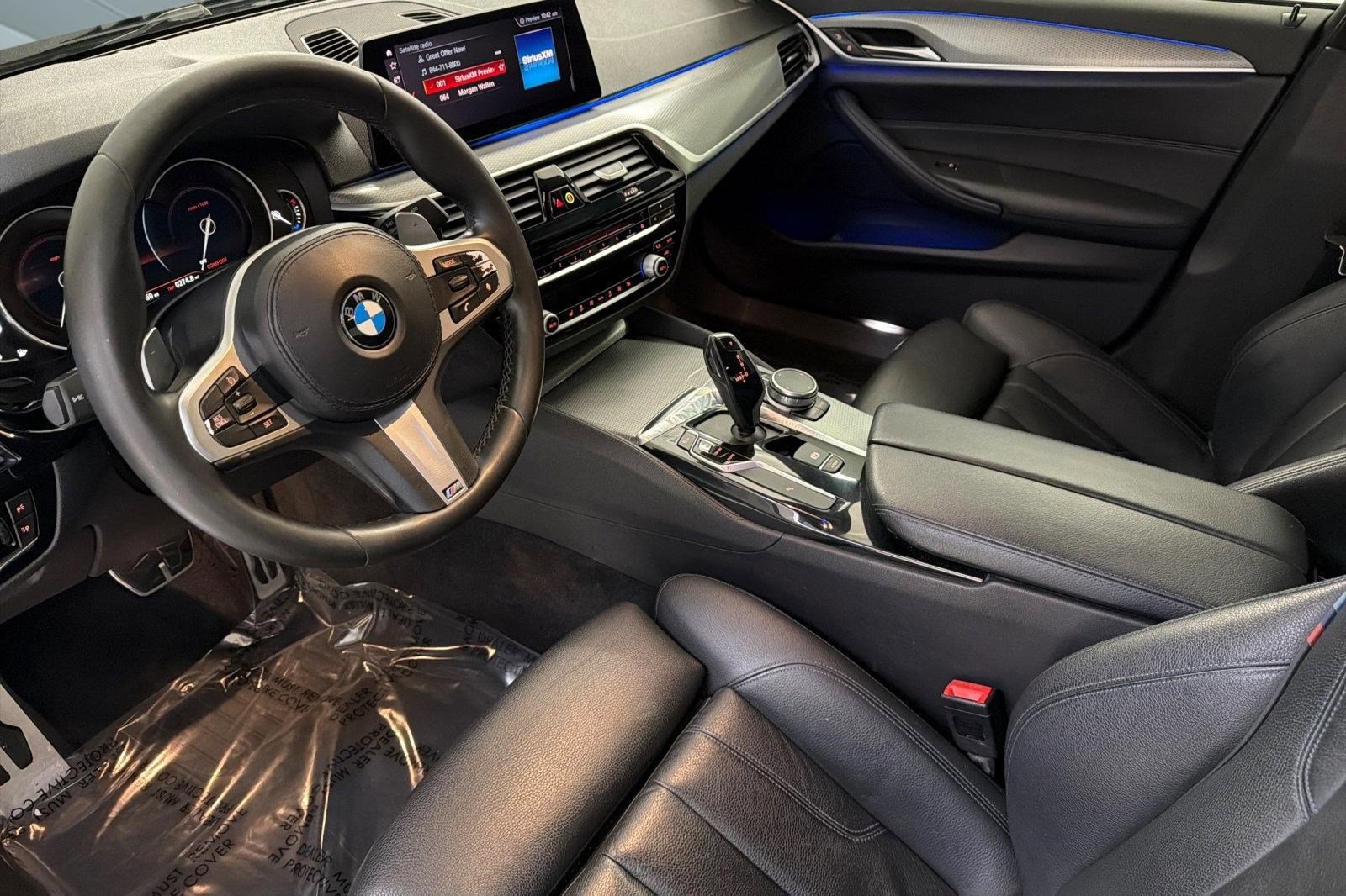 Used 2019 BMW 540i w/ M Sport Package RWD image 4