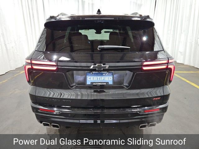 Certified 2025 Chevrolet Traverse RS w/ LPO, Floor Liner Package AWD/4WD image 4