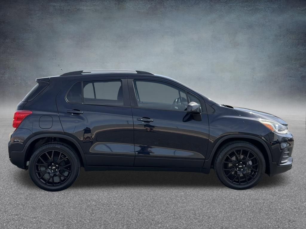 Used 2021 Chevrolet Trax LT w/ Sport Edition FWD video 2