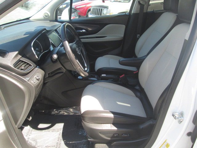 Used 2019 Buick Encore Preferred AWD/4WD image 10