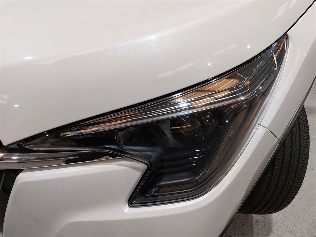 Certified 2025 Subaru Ascent Premium w/ Premium Package image 31