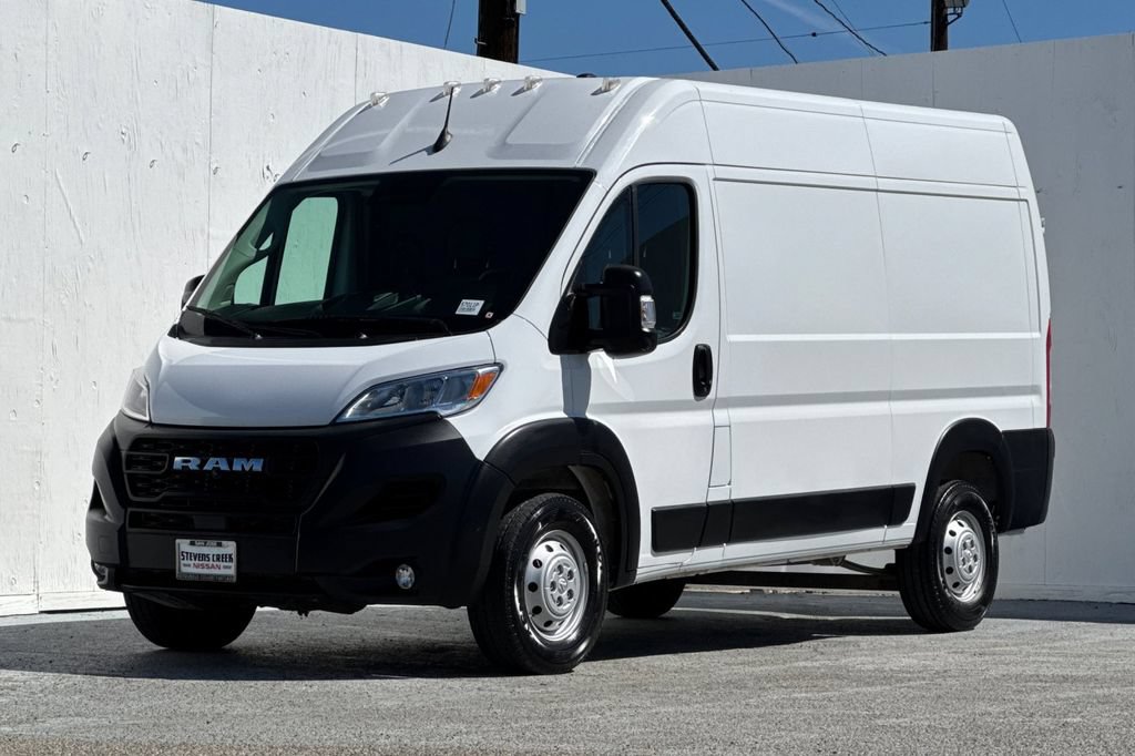 Used 2023 RAM ProMaster 1500 w/ Driver Convenience Group FWD image 7