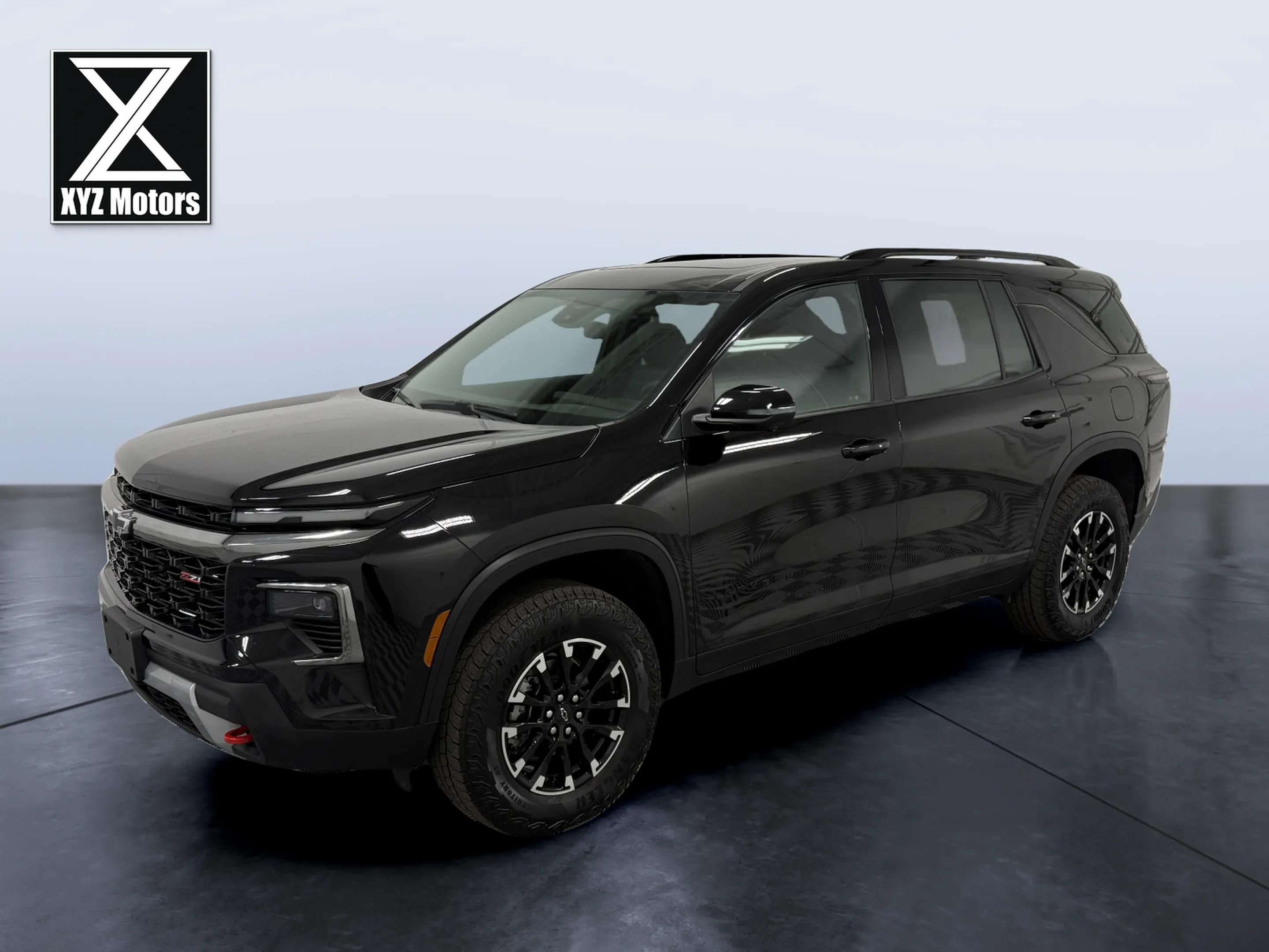 Used 2025 Chevrolet Traverse Z71 w/ LPO, Floor Liner Package image 1