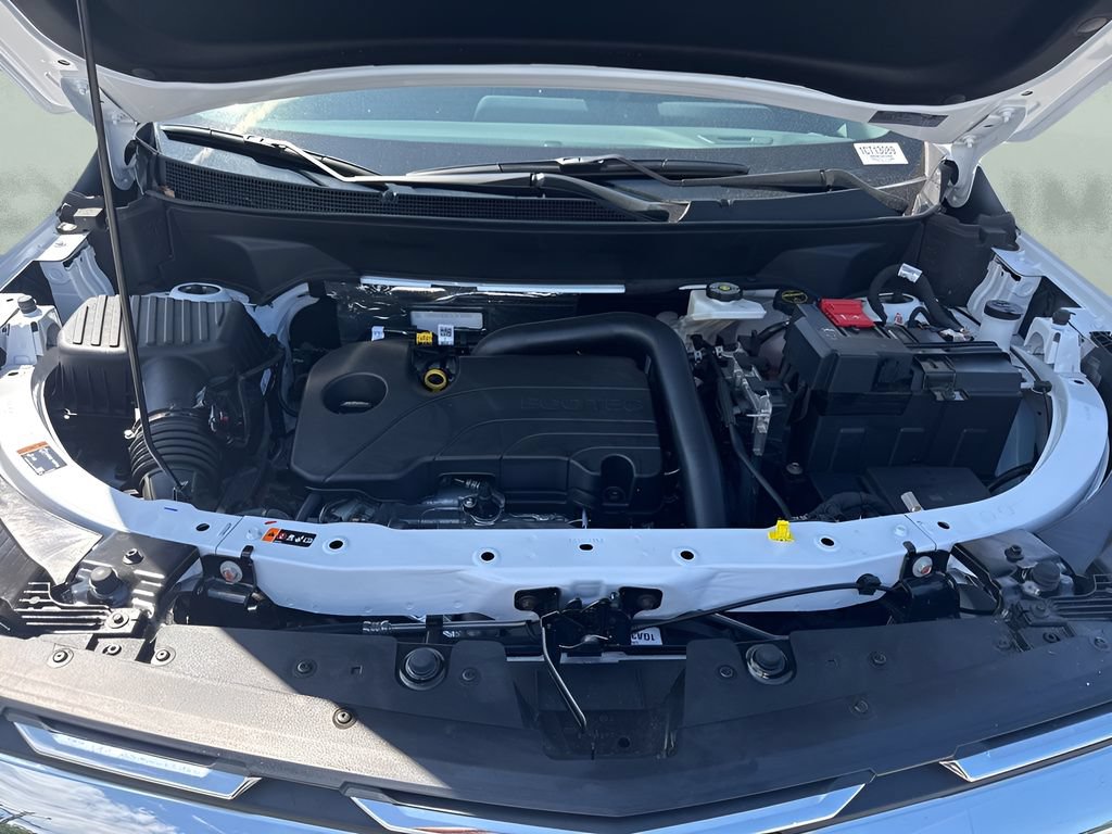 Used 2026 Chevrolet Equinox LT FWD image 27