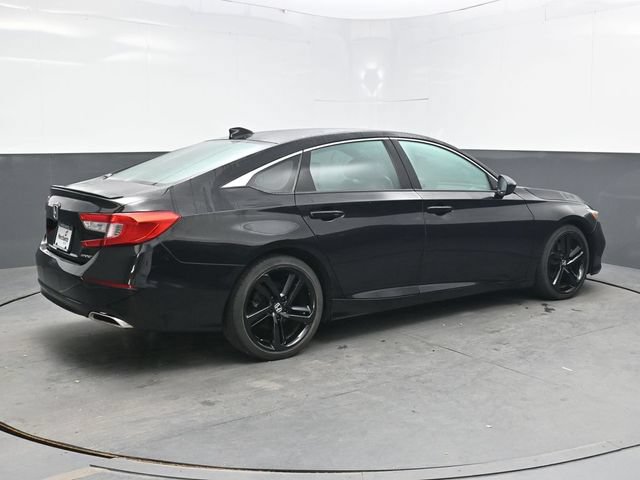 Used 2019 Honda Accord Sport image 8