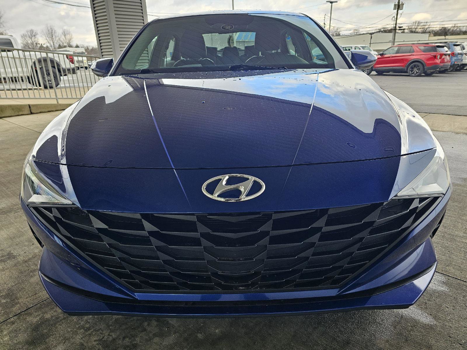 Used 2023 Hyundai Elantra SEL image 9