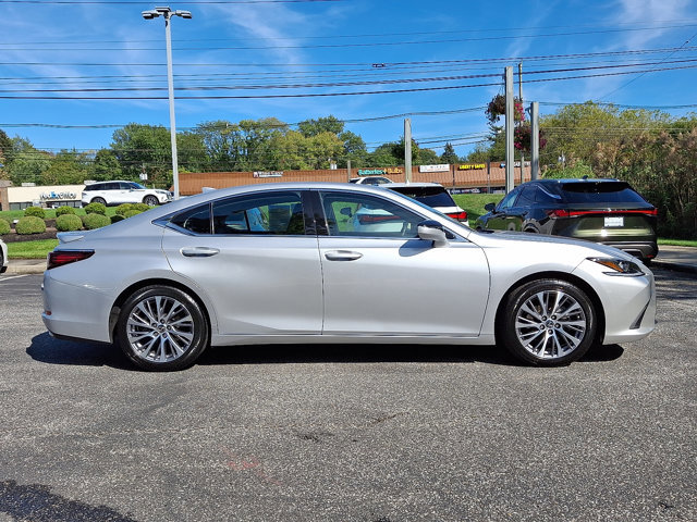 Used 2021 Lexus ES 350 w/ Premium Package image 7