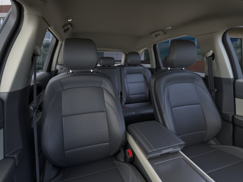 New 2025 Lincoln Nautilus Premier AWD/4WD image 10